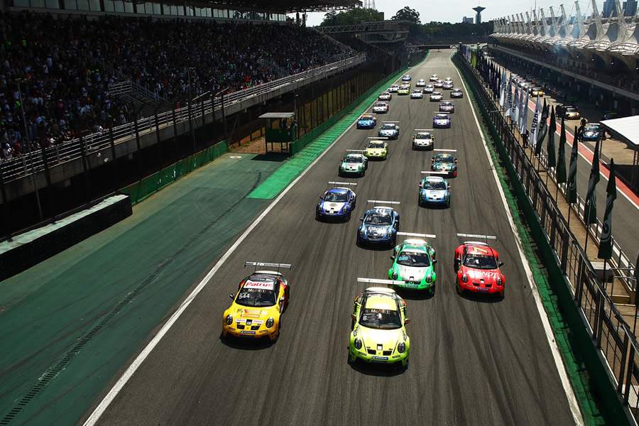 Porsche Cup retorna a Interlagos após excursão portuguesa (Luca Bassani/Porsche Cup Brasil)