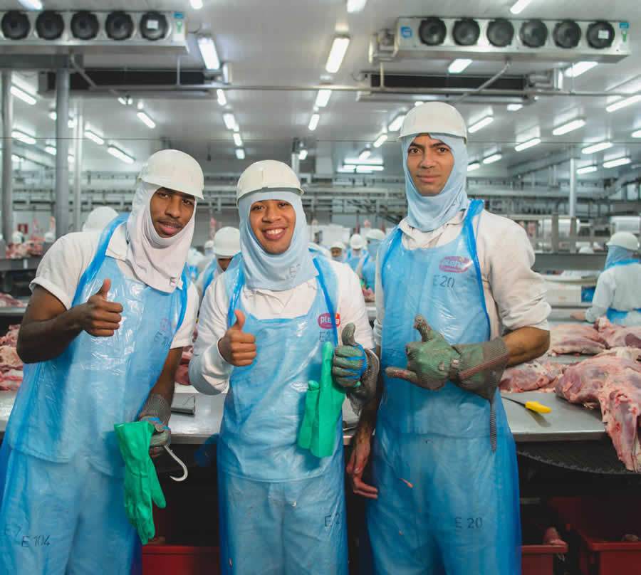 Colaboradores_Plena Alimentos_producao_foto divulgação