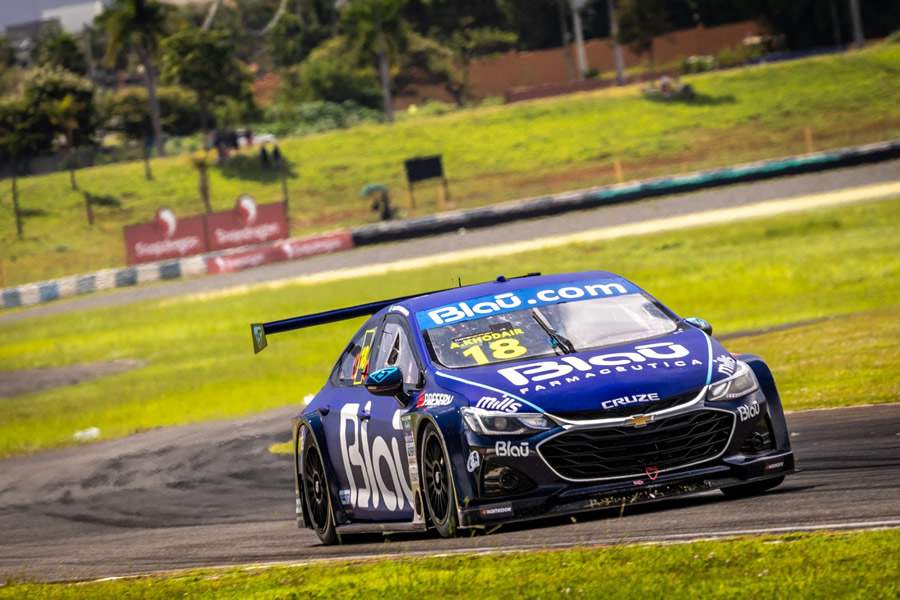 Experiência carro de volta rápida da Blau