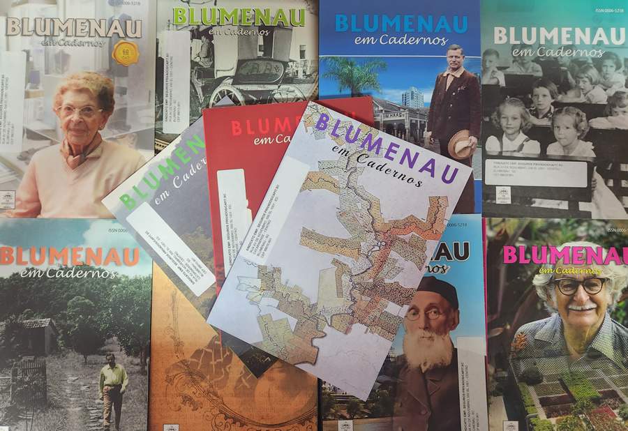 SindsegSC conta com mais de 40 exemplares da revista Blumenau em Cadernos no acervo da entidade