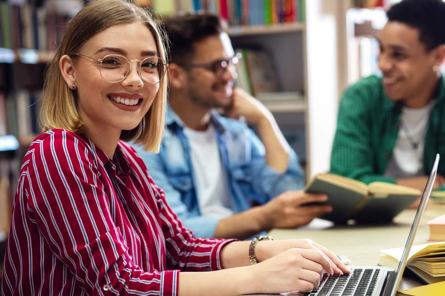 Ensino técnico amplia chances de jovens no mercado de trabalho, aponta pesquisa