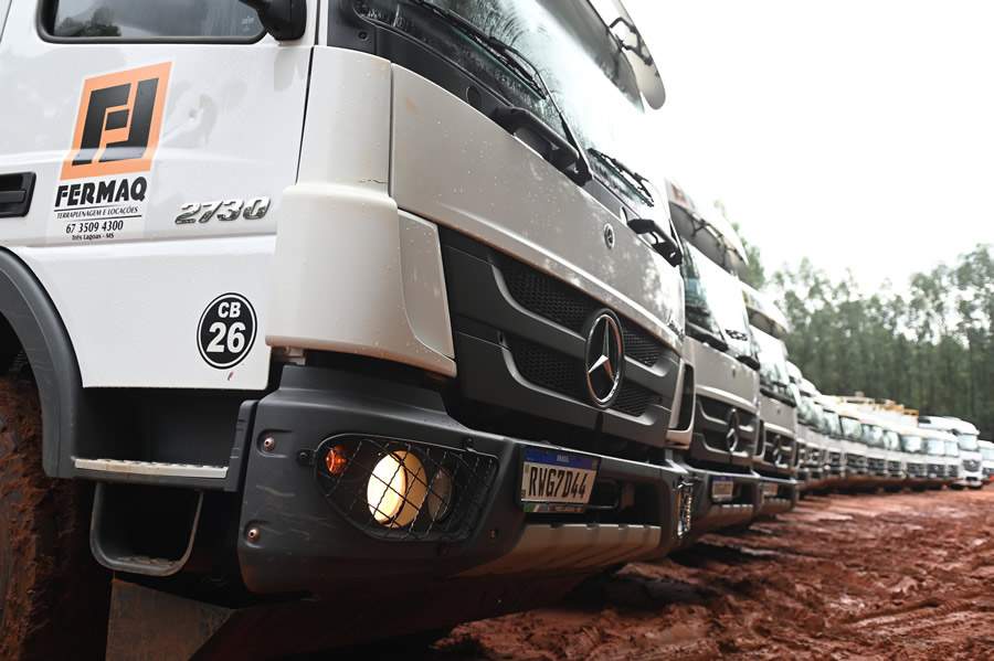 Fermaq utiliza Mercedes-Benz Atego para obras de terraplenagem no Mato Grosso do Sul
