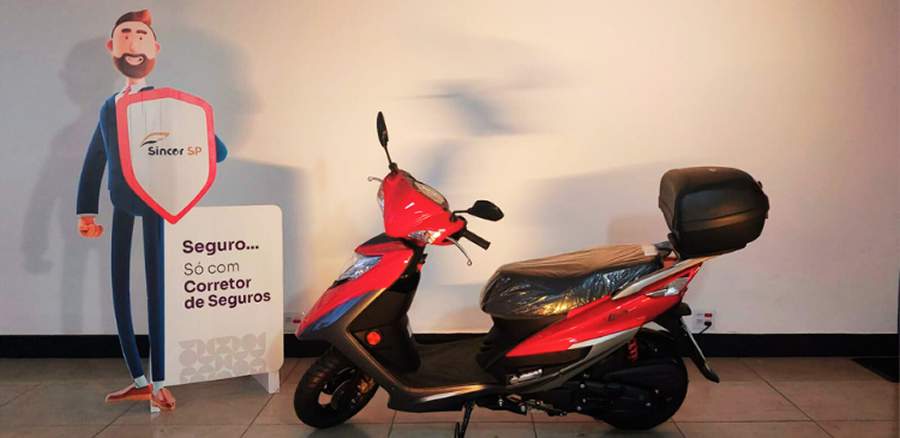 Associados ao Sincor-SP concorrem a uma scooter e a inscrições para o Conec 2025