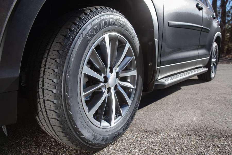 Bridgestone orienta motoristas sobre os melhores pneus para SUVs