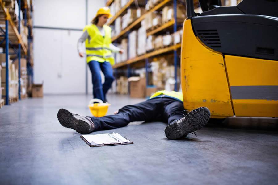 ﻿Máquinas e equipamentos são os principais causadores de acidentes de trabalho (Foto: Adobe Stock)