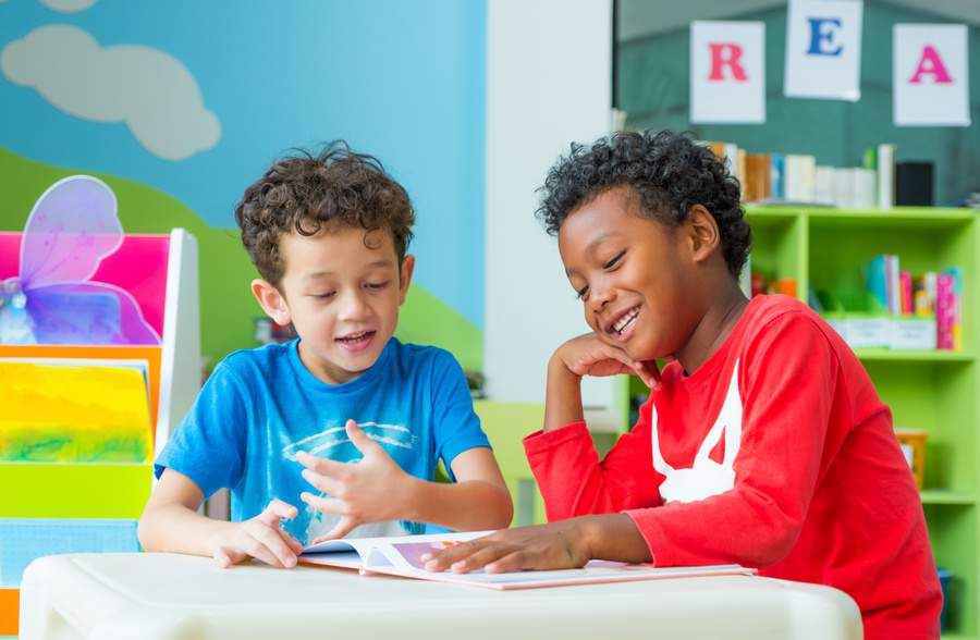 Educação Básica: sancionado projeto que define a leitura como prioridade nas escolas