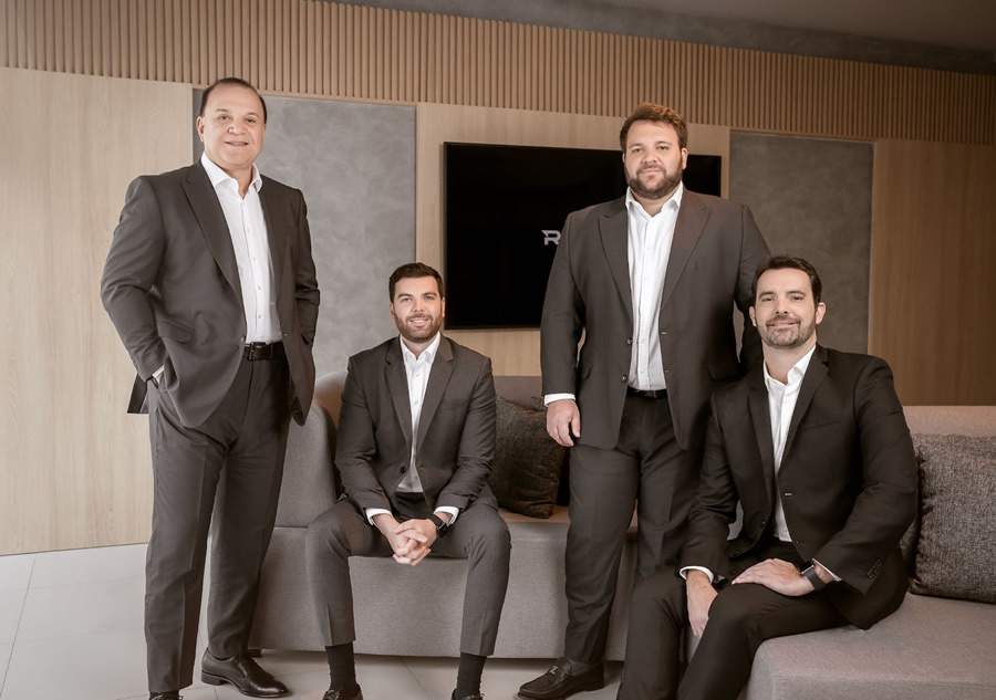 Foto: Rogério, Bruno, Felipe e Vicente - Sócios da REP Seguros