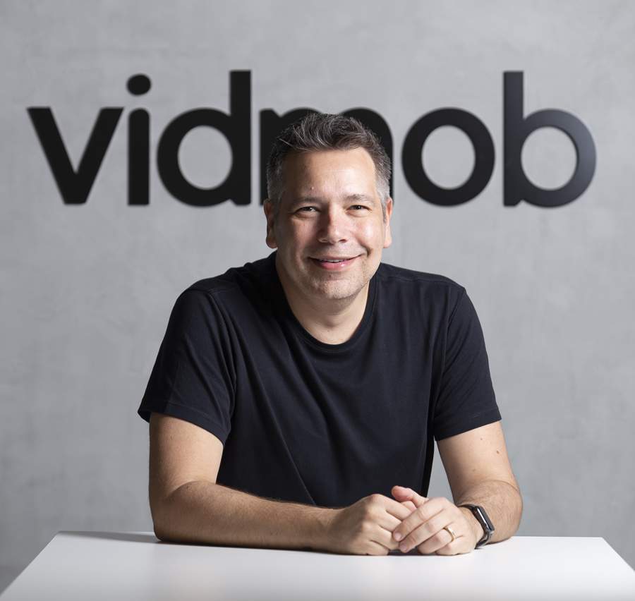  Camilo Barros, VP Latam da VidMob - VidMob