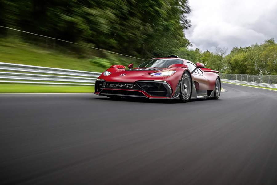 Mercedes-AMG ONE supera seu próprio recorde no mítico circuito de Nürburgring-Nordschleife