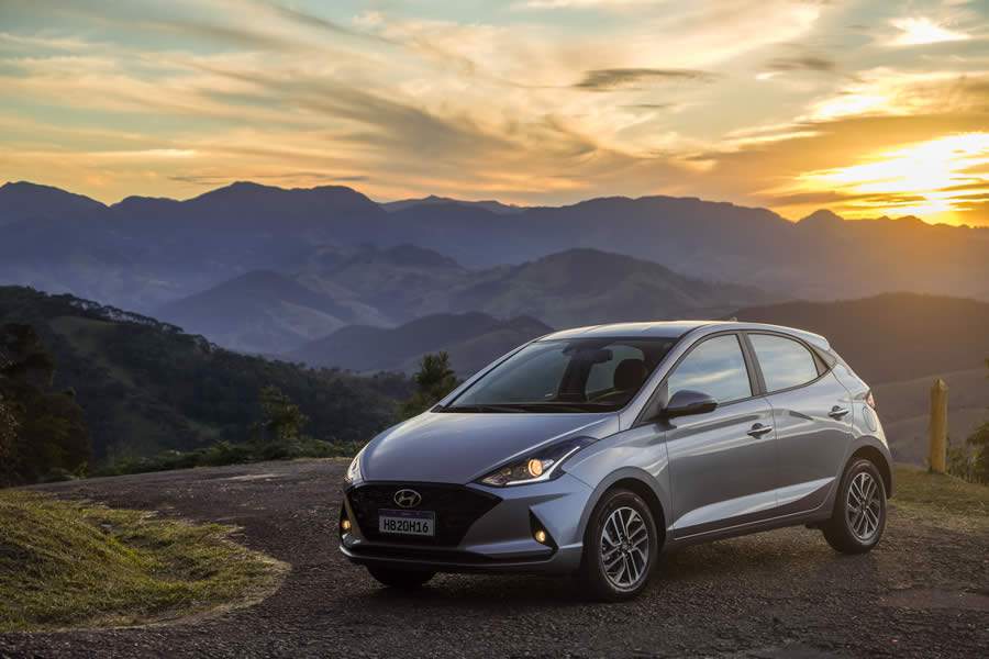 Hyundai apresenta novidades na linha HB20 e amplia oferta de motores turbo