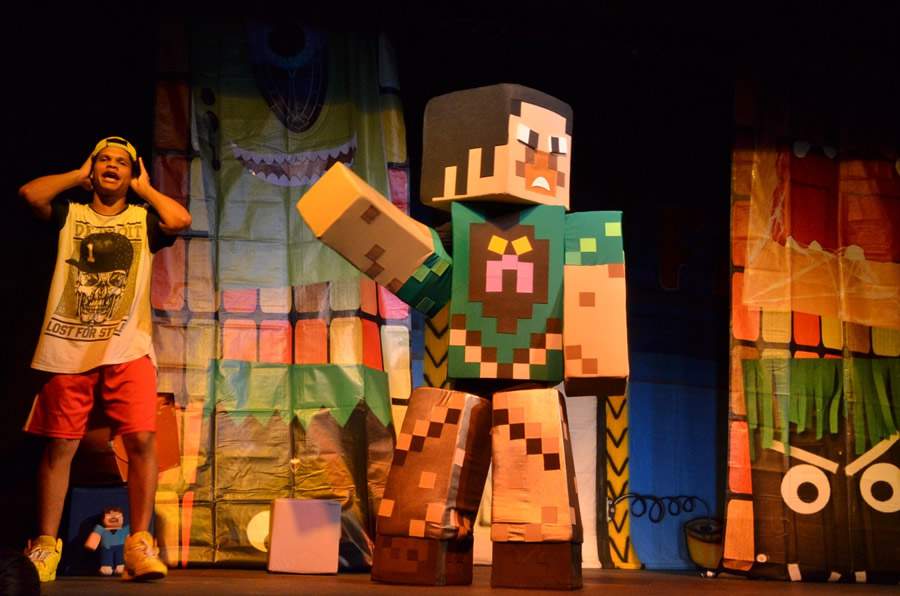 Baseado em game, espetáculo &#039;Minecraft o jogo&#039; terá única apresentação nos dias (04 e 05 de Junho), no Teatro Vannucci