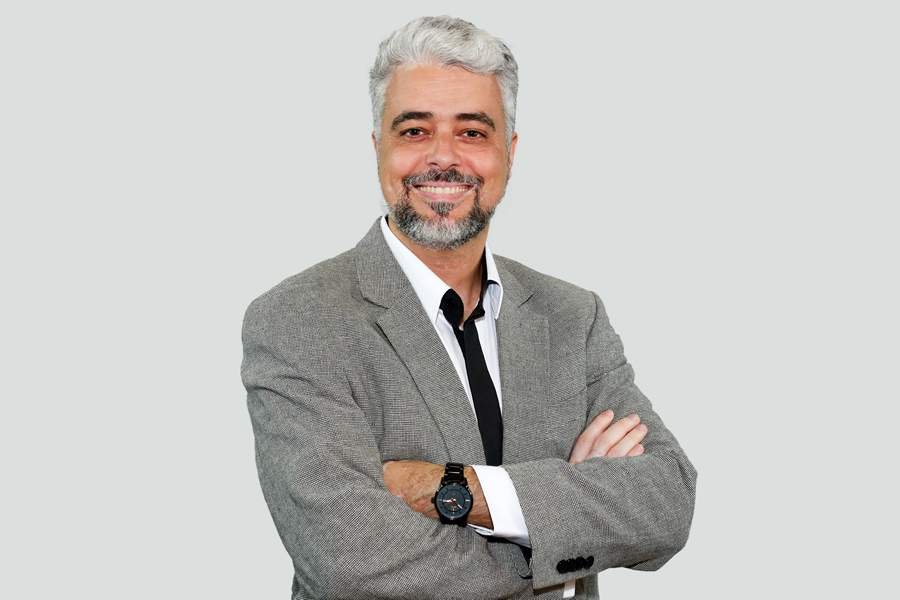 O gerente de projetos Denis Freitas, 52: &quot;Experiência e conhecimento&quot;