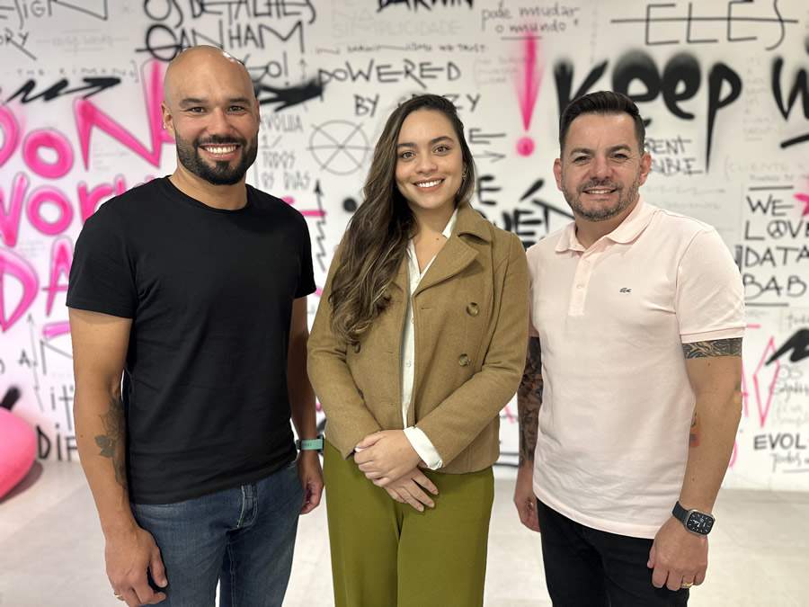 Glauco Menon, Angélica Ribeiro e Maurici Almeida.