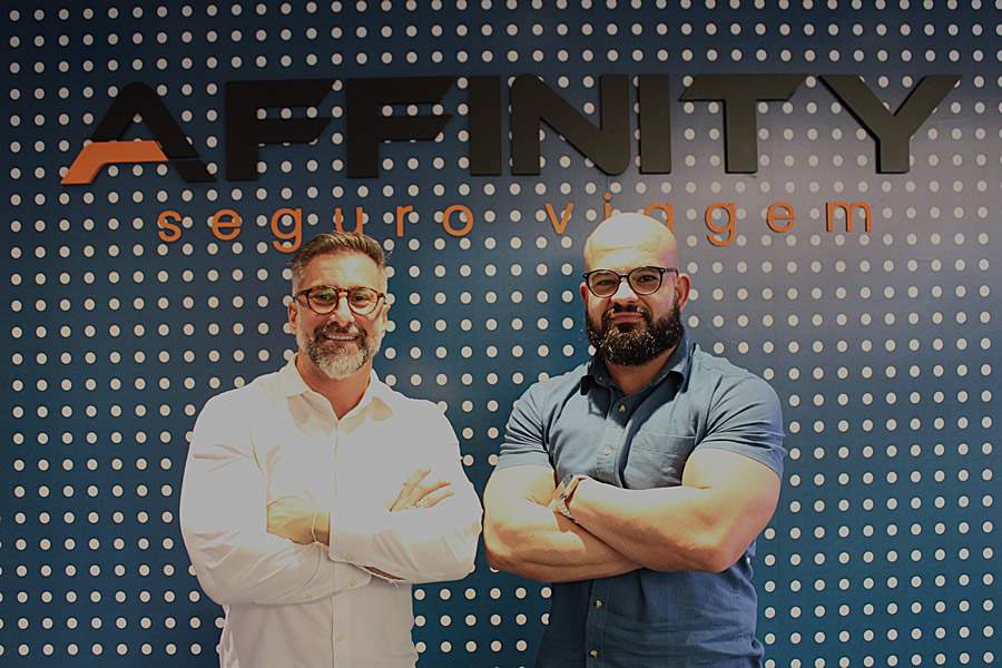 Alexandre Lança, diretor de Marketing e Eventos da Affinity, com João Lança, líder do Departamento de TI da empresa