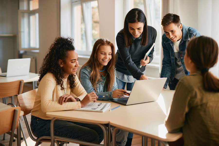 Canal Educação e Canal Libra estreiam na TV e internet